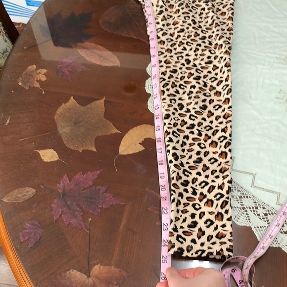 NWOT Ryderwear Hybrid Tan Leopard High Waisted Scrunch Butt Leggings Size XS - Picture 8 of 10